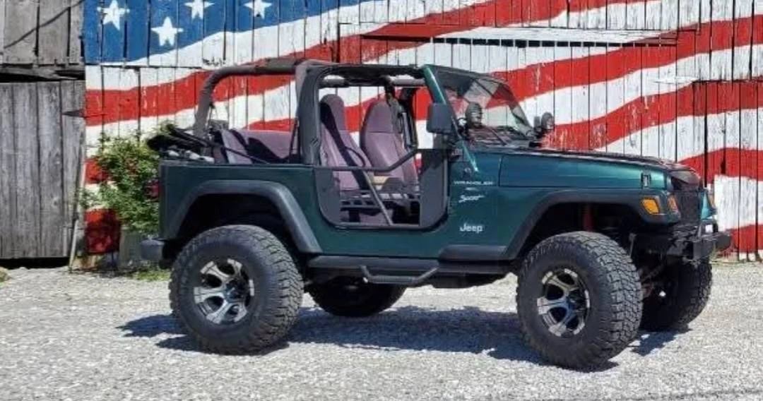 2000 Jeep TJ Wrangler - Image 2 of 4