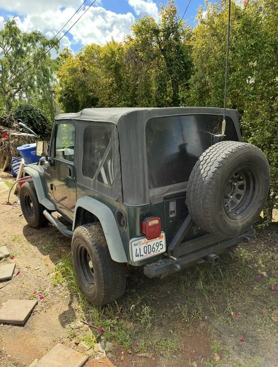 2000 Jeep TJ Wrangler - Image 3 of 4