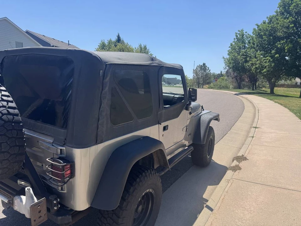 2000 Jeep TJ Wrangler - Image 10 of 15