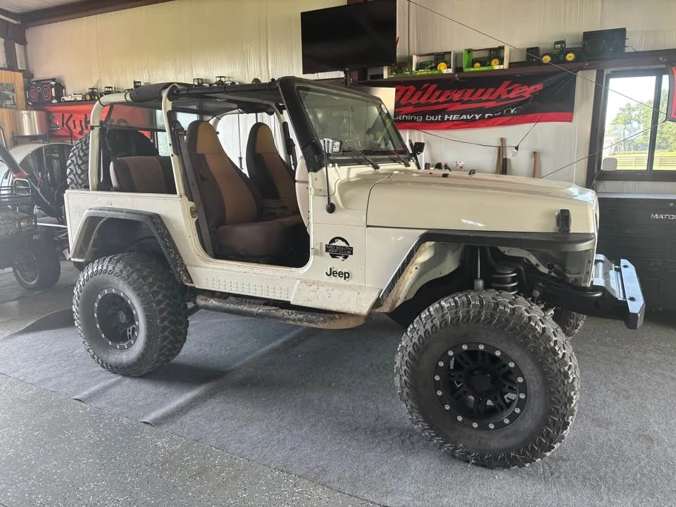2000 Jeep TJ Wrangler - Image 3 of 7