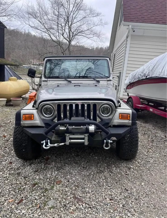 2000 Jeep TJ Wrangler - Image 2 of 4