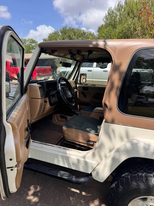 2000 Jeep TJ Wrangler - Image 3 of 8