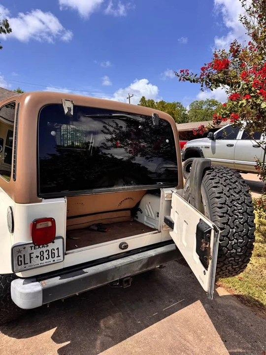 2000 Jeep TJ Wrangler - Image 7 of 8