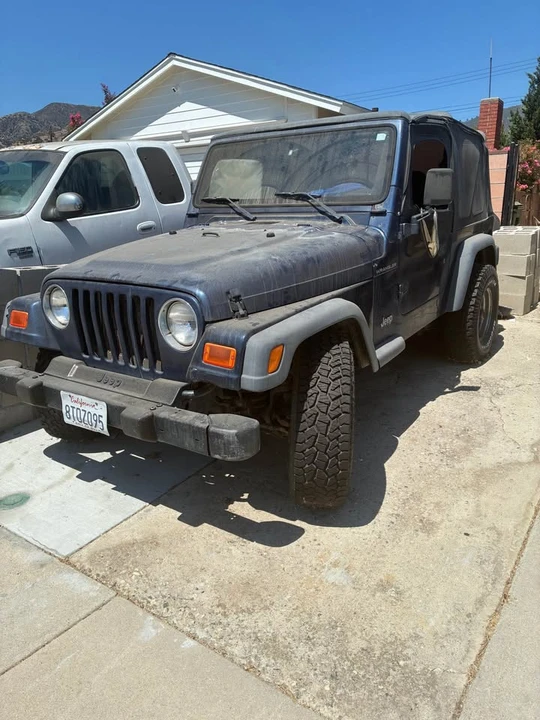 2000 Jeep TJ Wrangler - Image 3 of 4