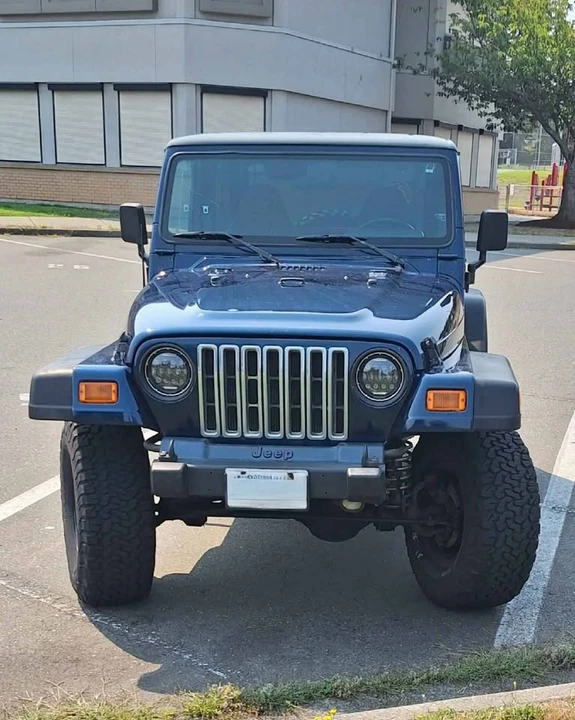 2000 Jeep TJ Wrangler - Image 7 of 9