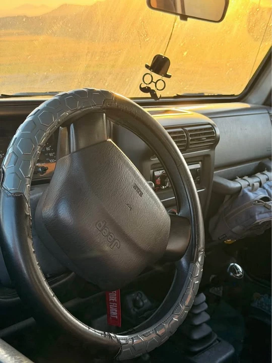2000 Jeep TJ Wrangler - Image 9 of 17
