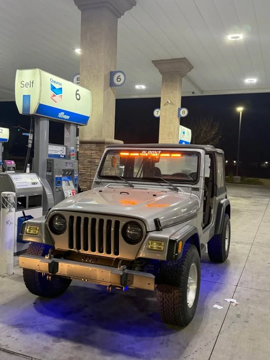 2000 Jeep TJ Wrangler - Image 15 of 17