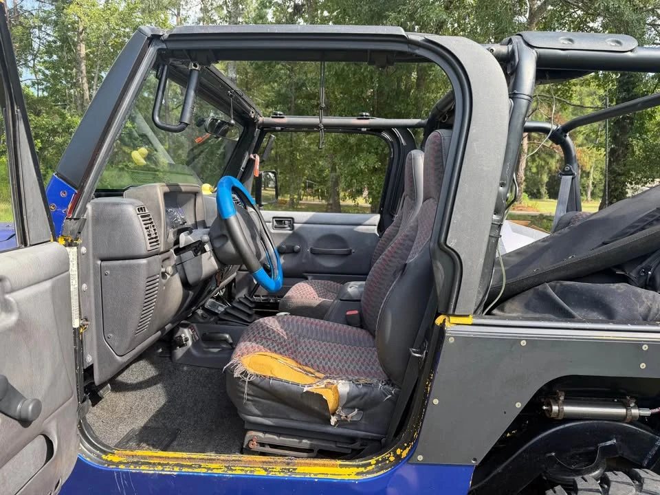 2000 Jeep TJ Wrangler - Image 10 of 16