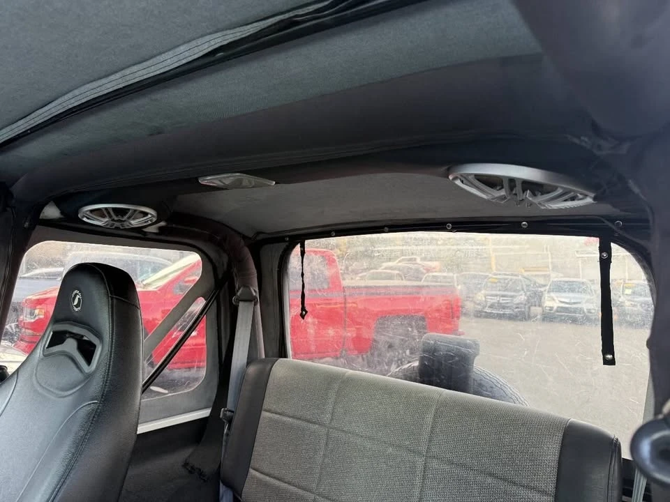 2000 Jeep TJ Wrangler - Image 17 of 19