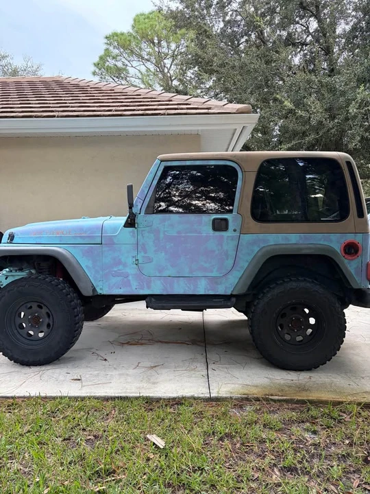 2000 Jeep TJ Wrangler - Image 2 of 7