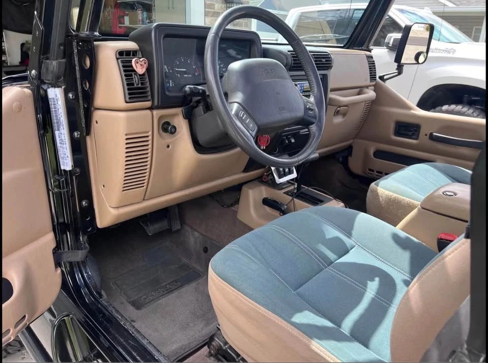 2000 Jeep TJ Wrangler - Image 7 of 13