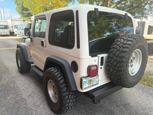 2000 Jeep TJ Wrangler - Image 5 of 7