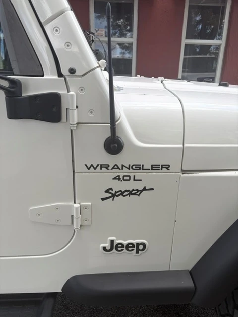 2000 Jeep TJ Wrangler - Image 2 of 7