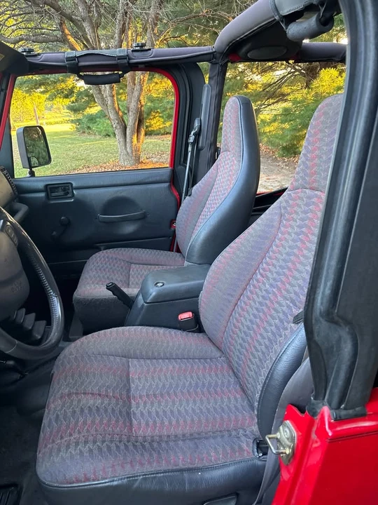 2000 Jeep TJ Wrangler - Image 8 of 11