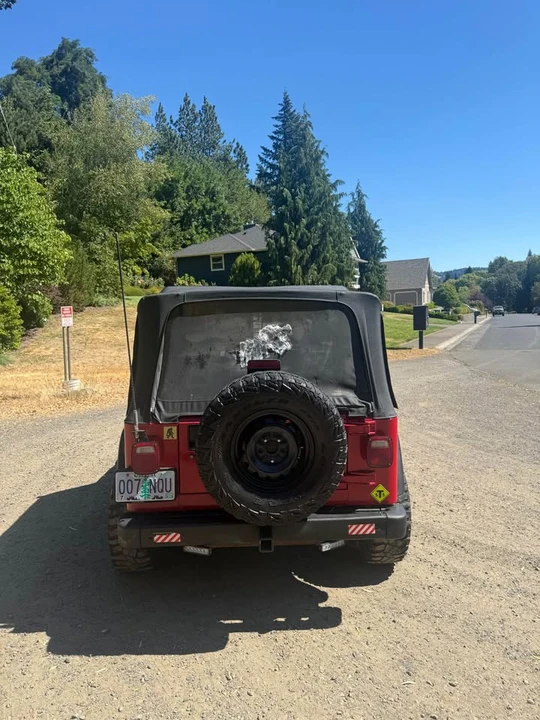 2000 Jeep TJ Wrangler - Image 8 of 12