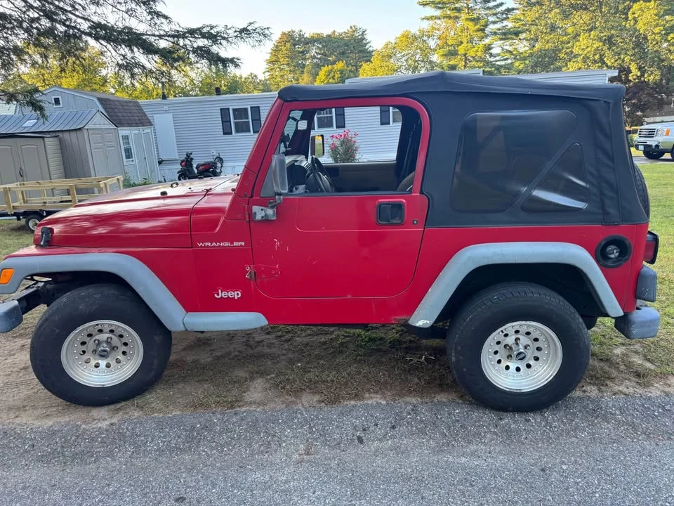 2000 Jeep TJ Wrangler - Image 2 of 9