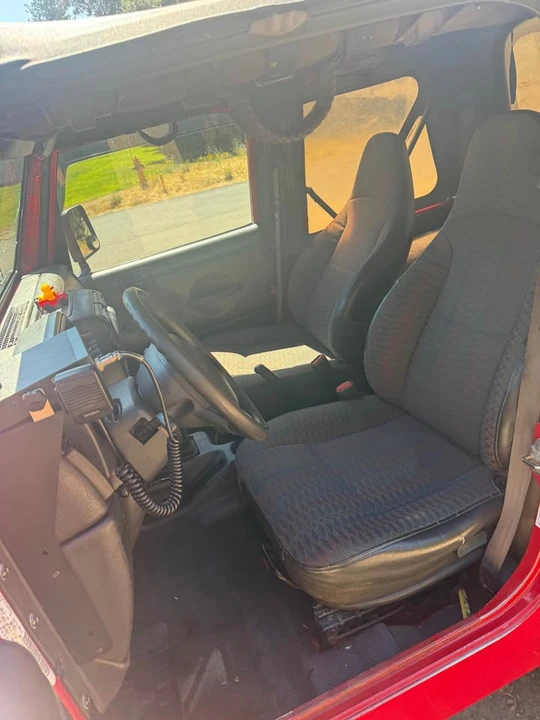 2000 Jeep TJ Wrangler - Image 10 of 12