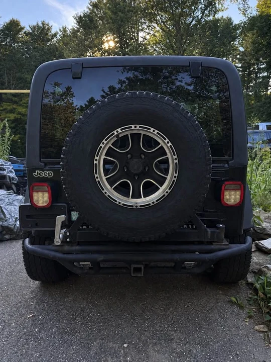 2000 Jeep TJ Wrangler - Image 9 of 9