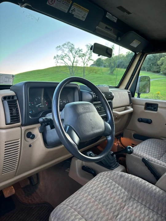 2000 Jeep TJ Wrangler - Image 15 of 19