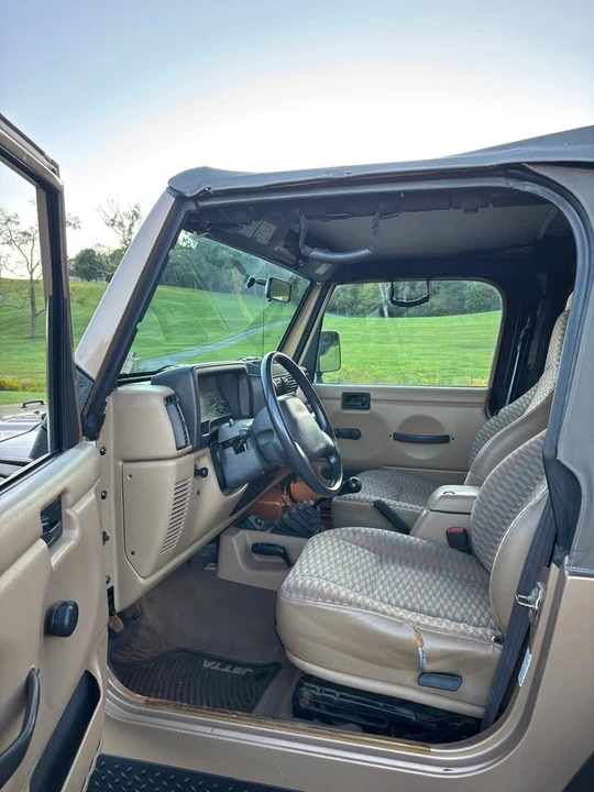 2000 Jeep TJ Wrangler - Image 14 of 19