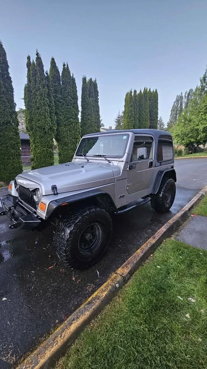 2000 Jeep TJ Wrangler - Image 2 of 14