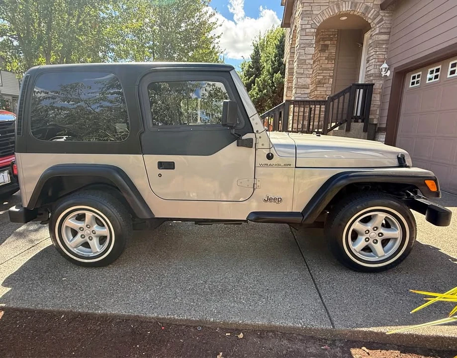 2000 Jeep TJ Wrangler - Image 2 of 6