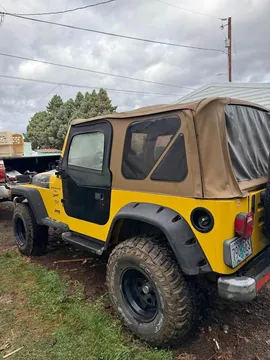2000 Jeep Wrangler S Sport Utility
