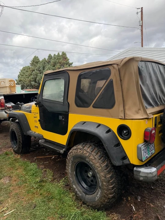2000 Jeep TJ Wrangler - Image 5 of 15