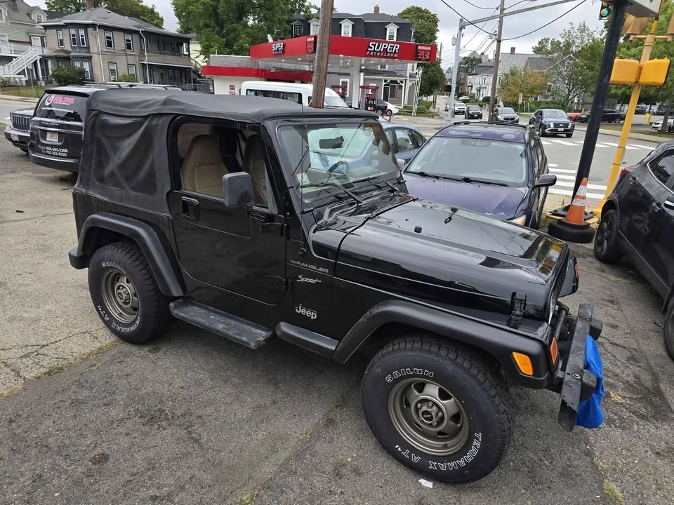2000 Jeep TJ Wrangler - Image 2 of 11