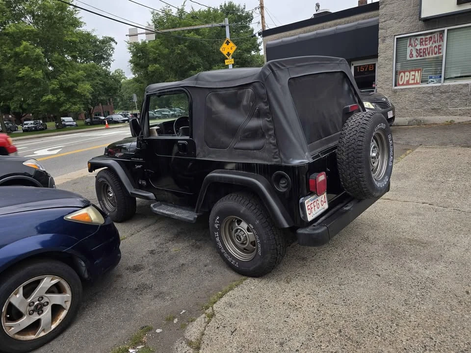 2000 Jeep TJ Wrangler - Image 3 of 11