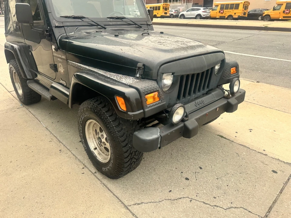 2000 Jeep TJ Wrangler - Image 8 of 31