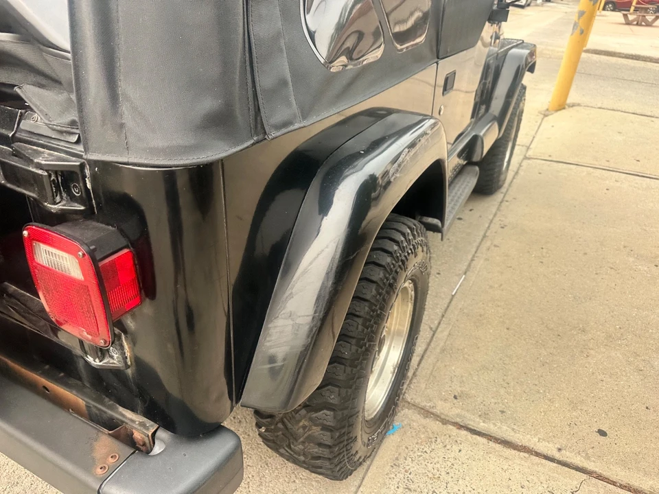 2000 Jeep TJ Wrangler - Image 13 of 31