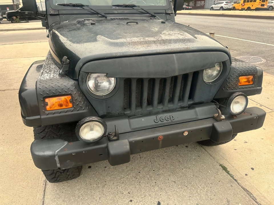 2000 Jeep TJ Wrangler - Image 9 of 31