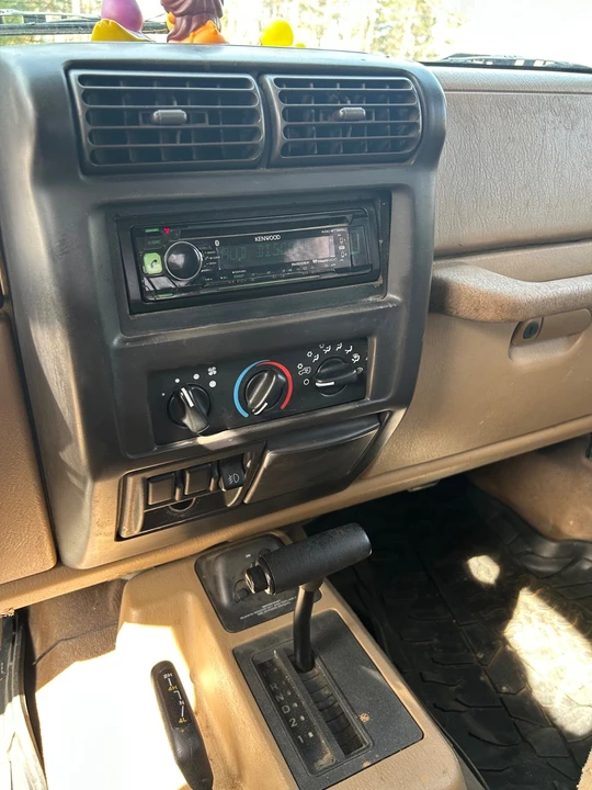 2000 Jeep TJ Wrangler - Image 13 of 15