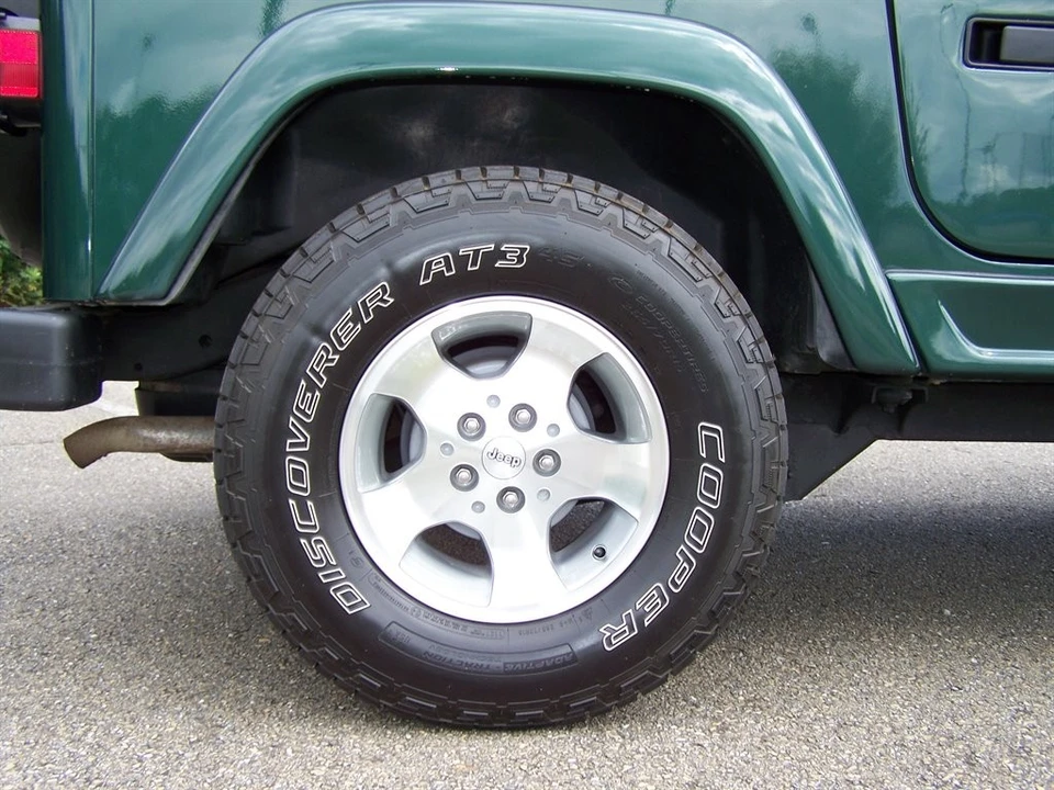 2000 Jeep TJ Wrangler - Image 17 of 31