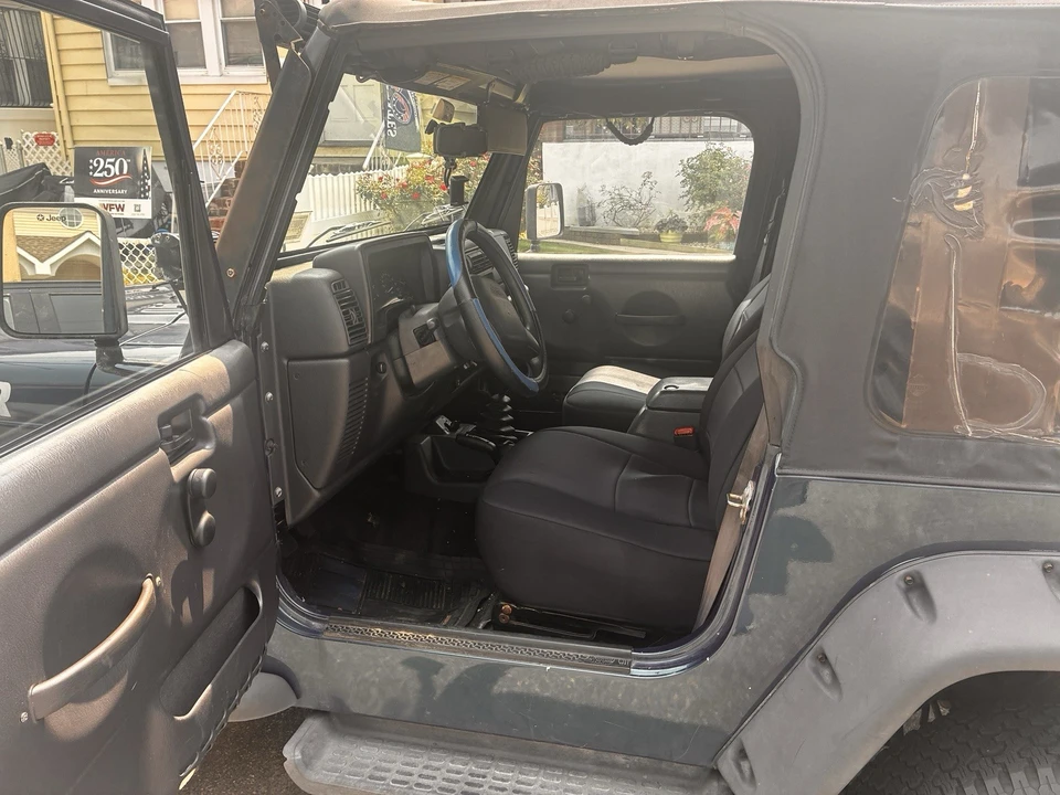 2000 Jeep TJ Wrangler - Image 5 of 9