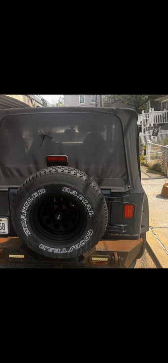 2000 Jeep TJ Wrangler - Image 2 of 9