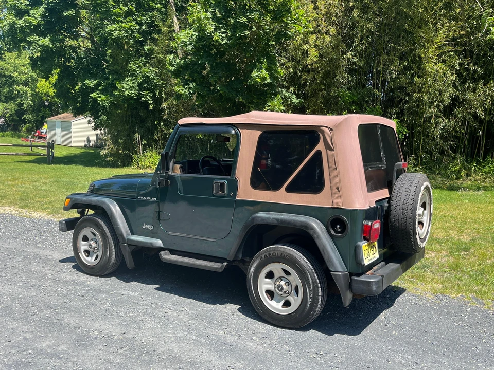 2000 Jeep TJ Wrangler - Image 10 of 31