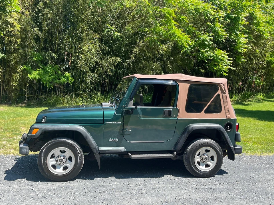 2000 Jeep TJ Wrangler - Image 9 of 31