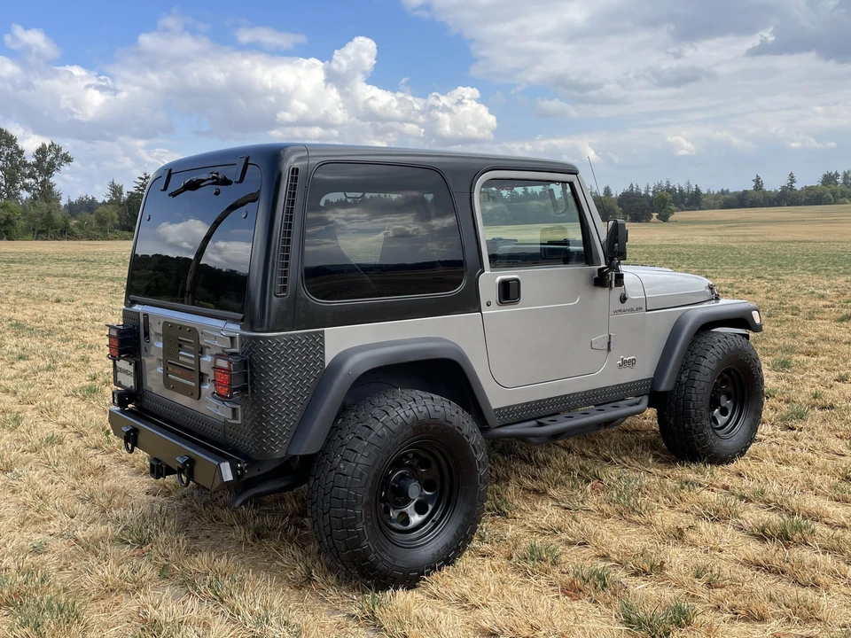 2000 Jeep TJ Wrangler - Image 11 of 31
