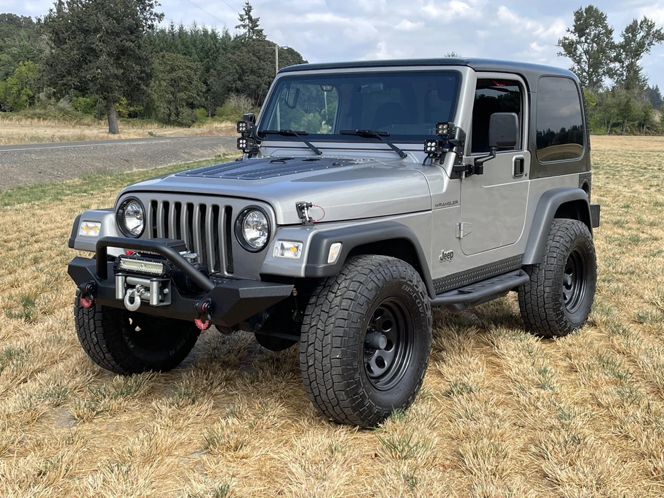 2000 Jeep TJ Wrangler - Image 2 of 31