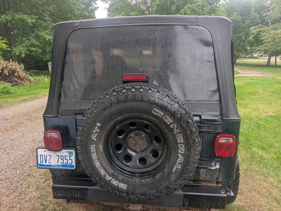 2000 Jeep TJ Wrangler - Image 2 of 20