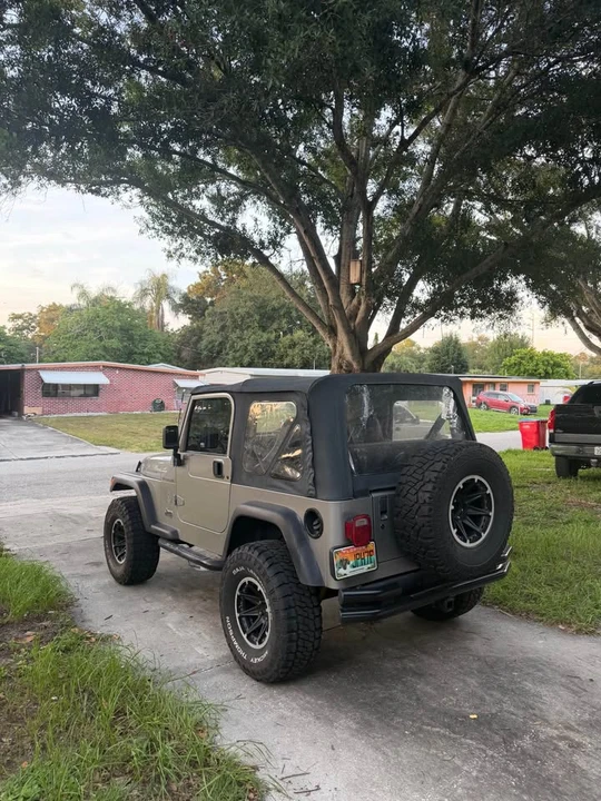 2000 Jeep TJ Wrangler - Image 3 of 9