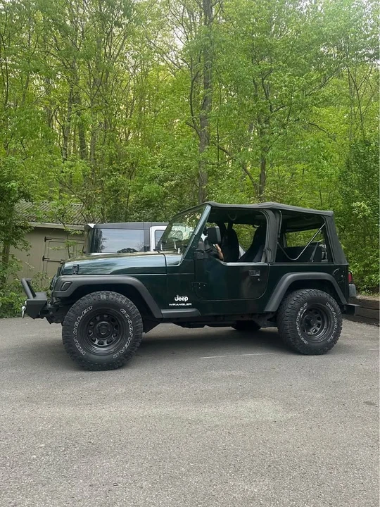 2000 Jeep TJ Wrangler - Image 3 of 11