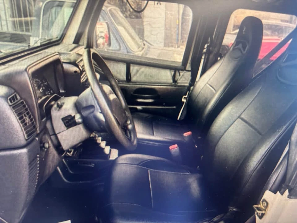 2000 Jeep TJ Wrangler - Image 9 of 13