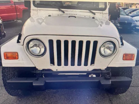 2000 Jeep Wrangler SE Sport Utility 2D
