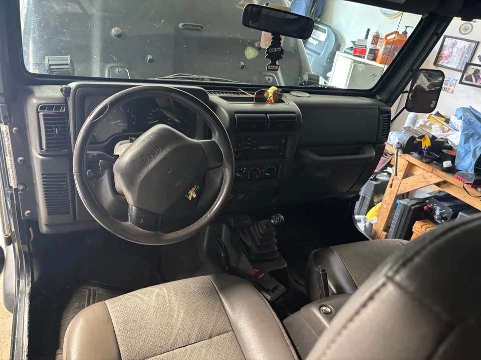 2000 Jeep TJ Wrangler - Image 3 of 11