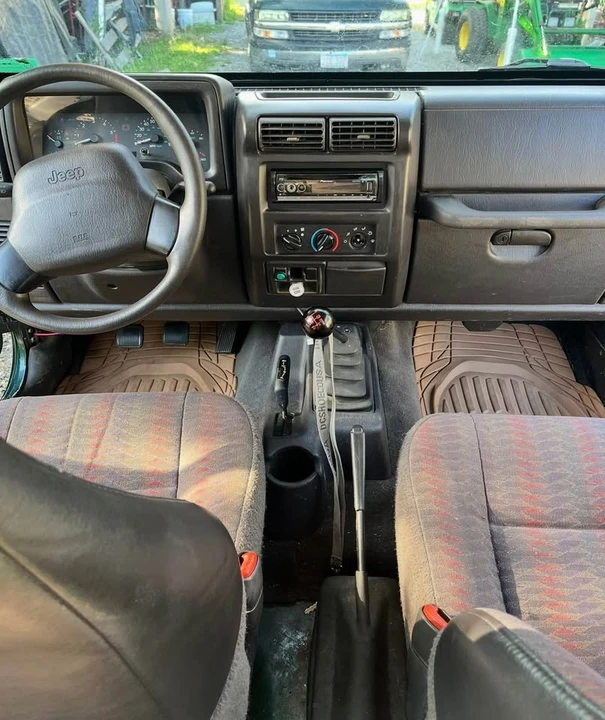 2000 Jeep TJ Wrangler - Image 5 of 5