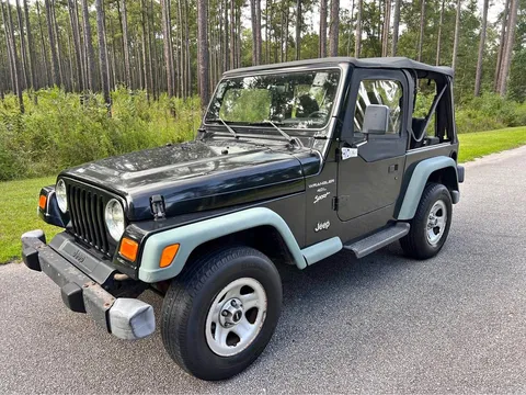 2000 Jeep Wrangler SE Sport Utility 2D