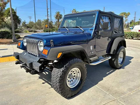2000 Jeep Wrangler SE Sport Utility 2D